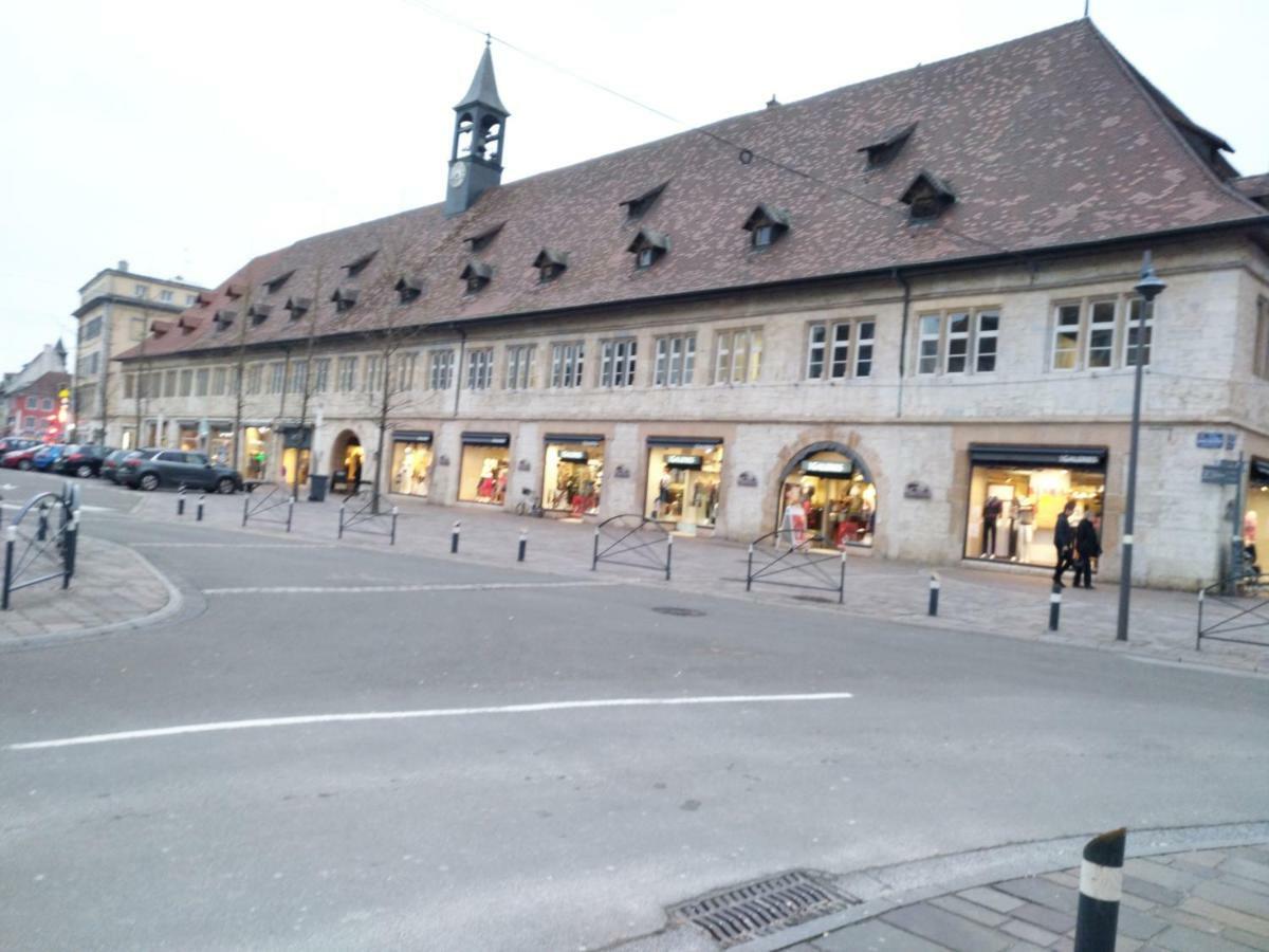 Le Romantique Montbeliard Bagian luar foto